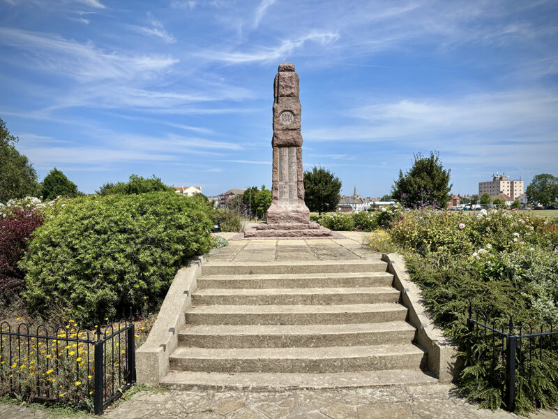 The Memorial Park was established at the end of World War I and the Cenotaph erected on 11 November 1922 to commemorate the 211 people who died in the war